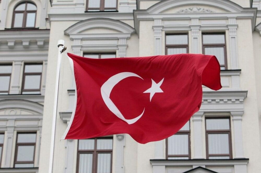 Землетрус став причиною падіння турецької нацвалюти до рекордного мінімуму