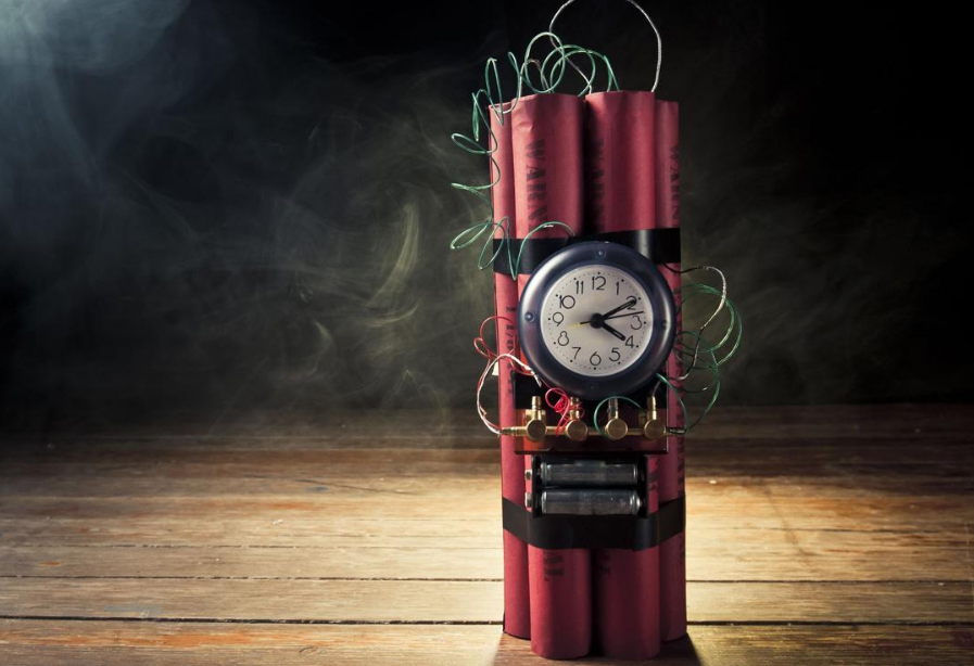 На Херсонщині намагалися підірвати машину чергового колаборанта