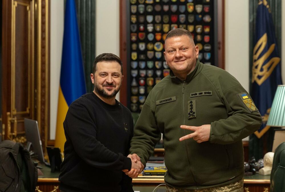 Залужный уходит в отставку: президент и главнокомандующий вместе сообщили об изменениях в руководстве ВСУ