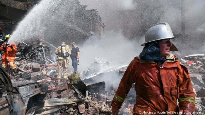 Число загиблих після вибуху в ТЦ у Вірменії досягло 16