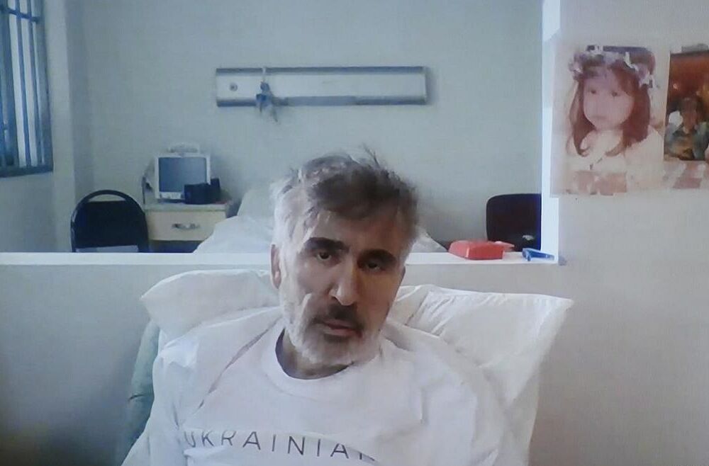 Президент Грузии предложила освободить Саакашвили из тюрьмы   Президент Грузии предложила освободить Саакашвили из тюрьмы