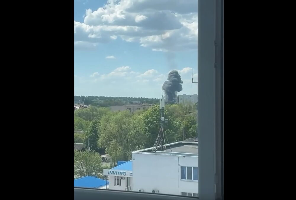 В России разбился вертолет: видео В России разбился вертолет: видео