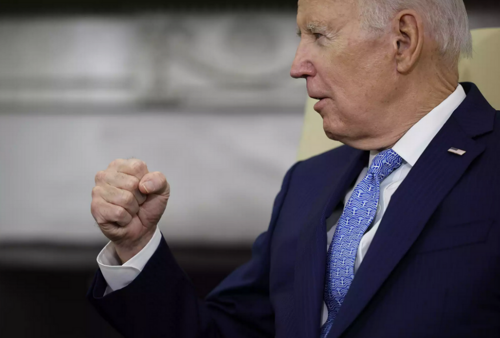 Байден заявив, що США близькі до виявлення причетного до витоку секретних документів