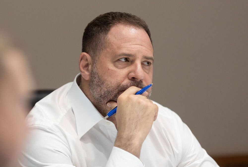 Ермаку не стали предъявлять подозрение после обысков, - СМИ