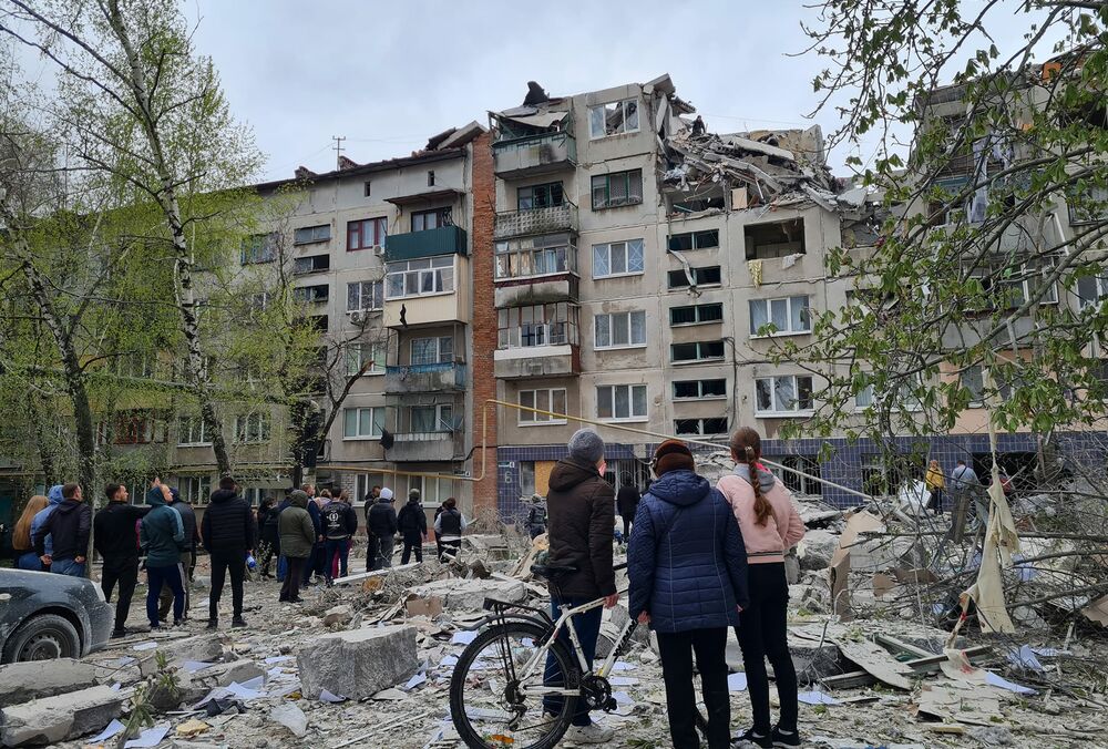 Россияне обстреляли жилые дома в Славянске, есть жертвы (фото)