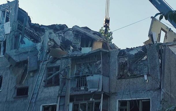 Британська розвідка попереджає про нові жертви серед цивільного населення через атаки РФ Британська розвідка попереджає про нові жертви серед цивільного населення через атаки РФ