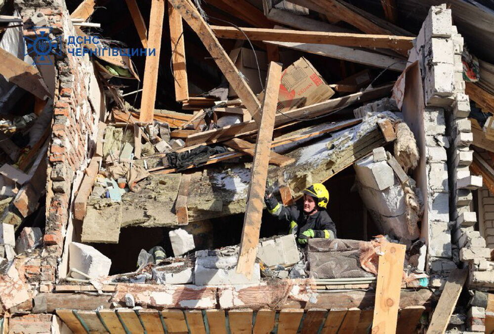 У Чернігові зростає кількість постраждалих внаслідок російської ракетної атаки