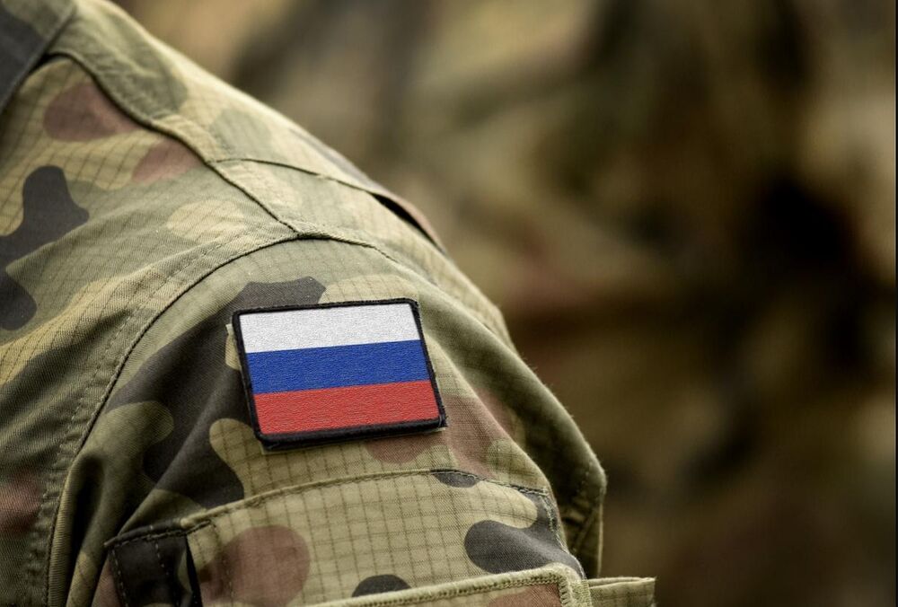До січня лікарі та вчителі Маріуполя мають отримати паспорти РФ, - радник мера До січня лікарі та вчителі Маріуполя мають отримати паспорти РФ, - радник мера