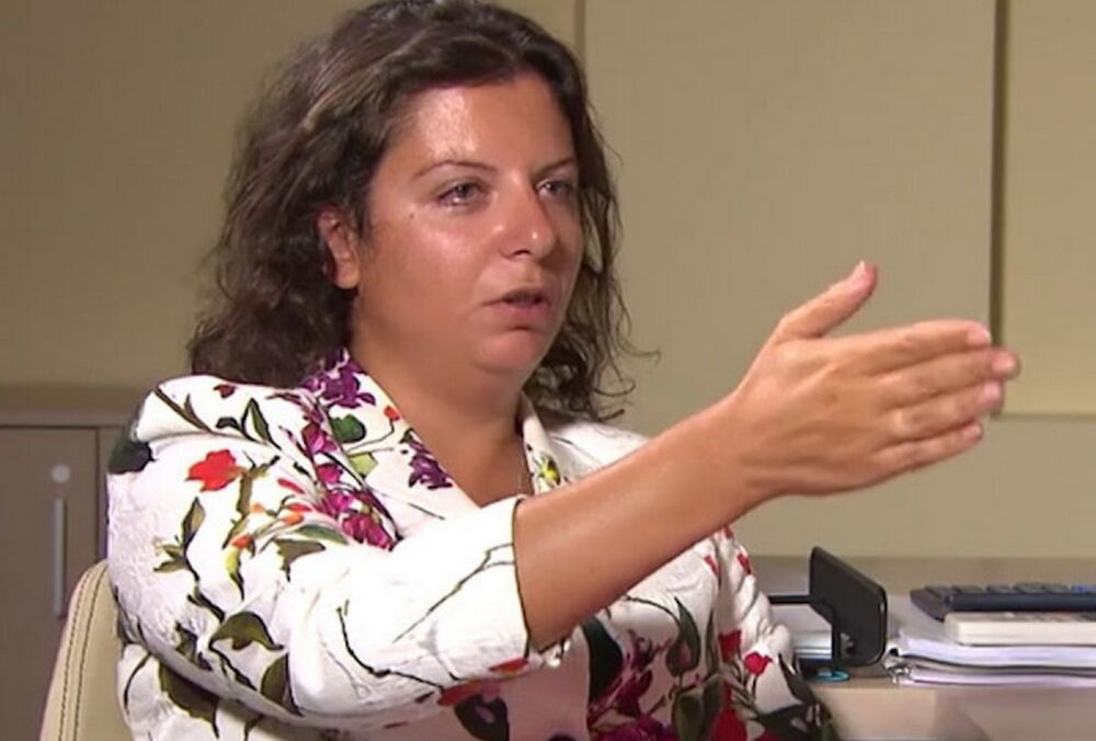 У Росії заявили, що ”неонацисти за завданням СБУ” хотіли вбити Симоньян та Собчак