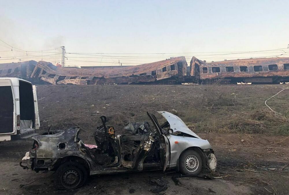 В поселке Чаплино из-за обстрела полностью разрушены 2 дома, еще 30 - повреждены