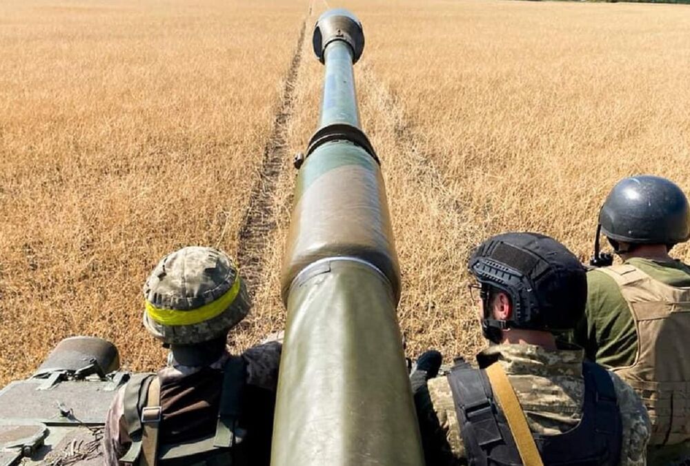 В Офисе президента прокомментировали начало увольнения юга Украины В Офисе президента прокомментировали начало увольнения юга Украины