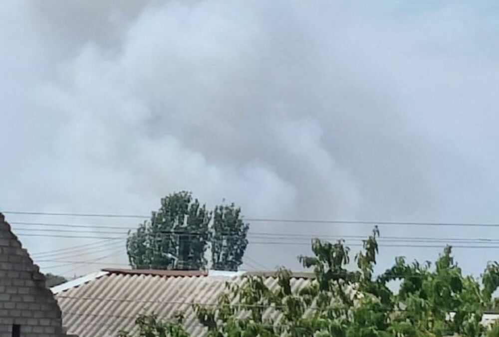 В Мариуполе раздались взрывы в районе аэропорта