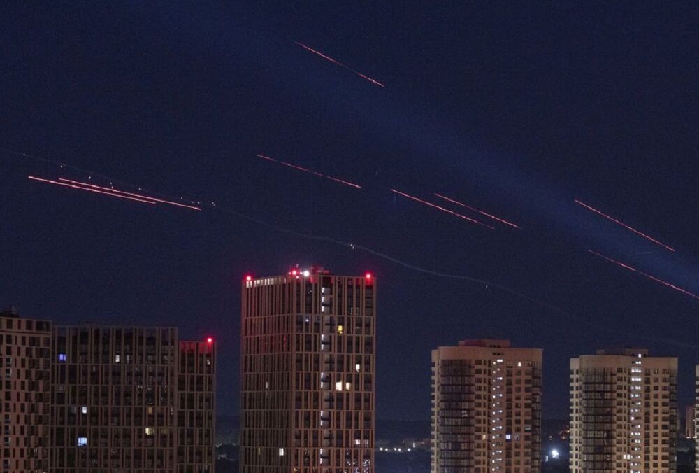 Силы ПВО за ночь уничтожили 10 шахедов и одну ракету Х – 59