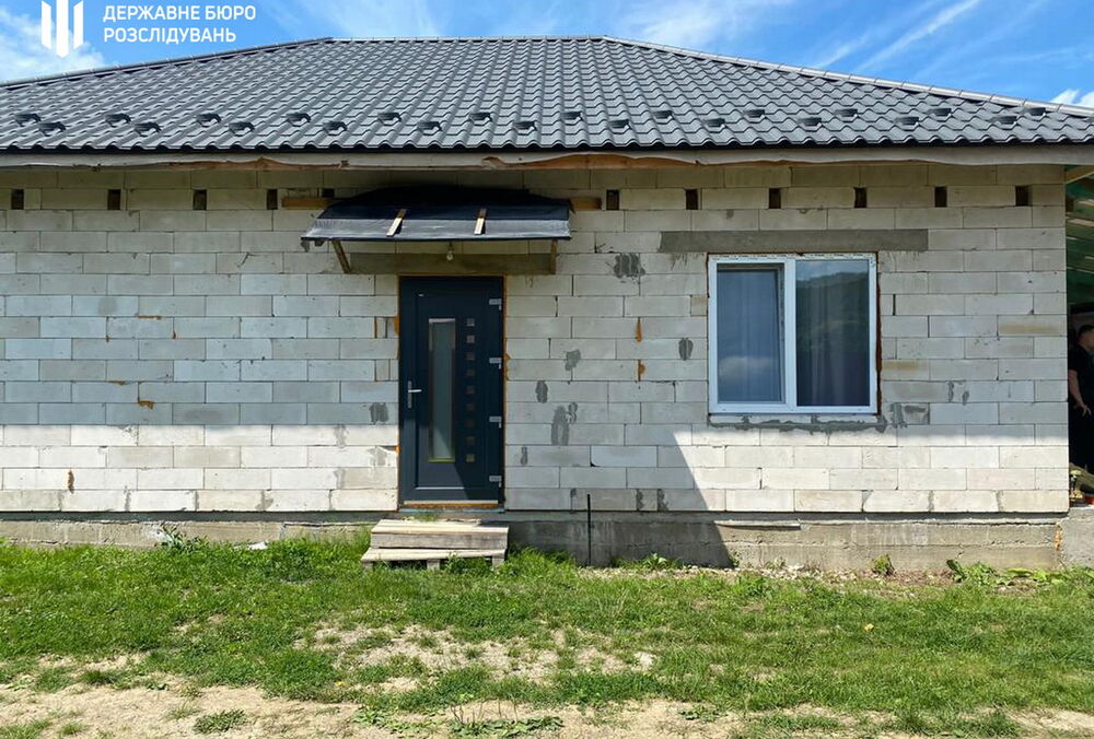 Военком на Закарпатье заставлял солдат строить ему дом: фото, видео