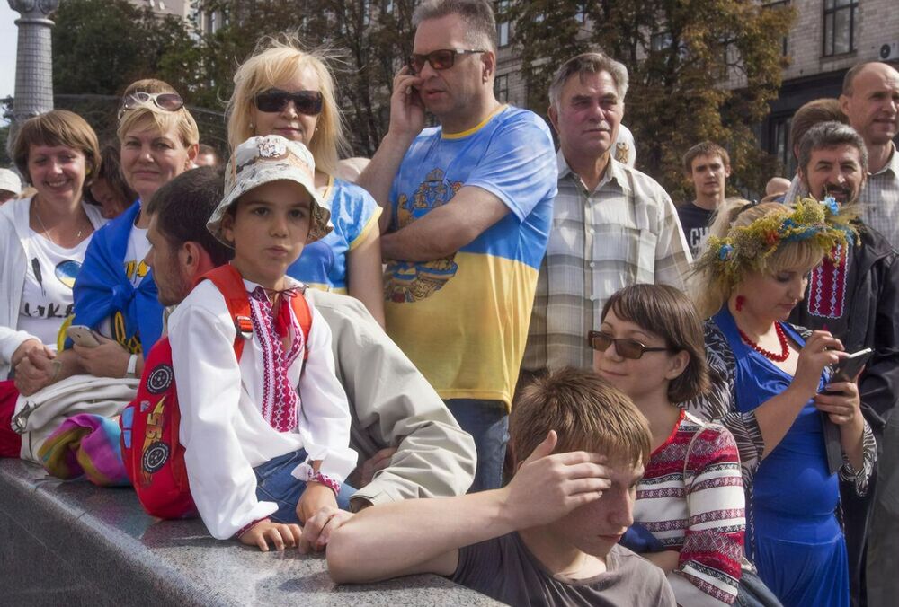 Соцопрос: все больше украинцев настроены на продолжительную войну с РФ 