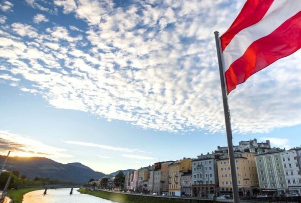 Одна из стран ЕС уходит на полный локдаун и готовится ввести обязательную вакцинацию от ковида 