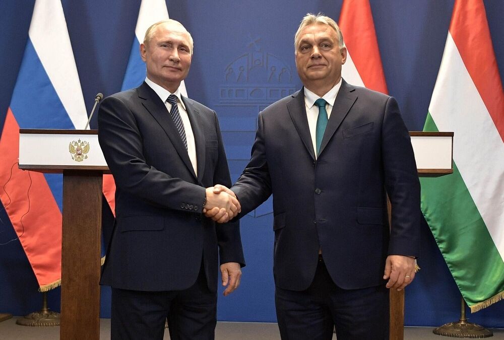 У США назвали тривожною зустріч Орбана з Путіним