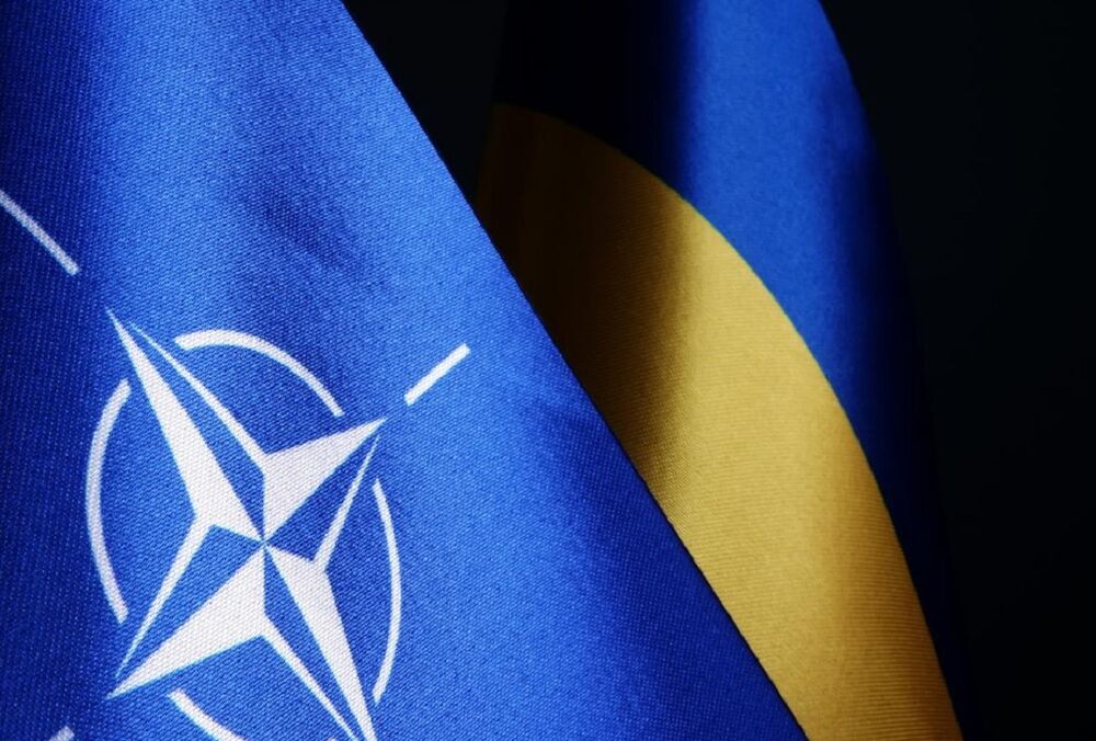 Естонський депутат наголосив на небезпеці послання НАТО Україні