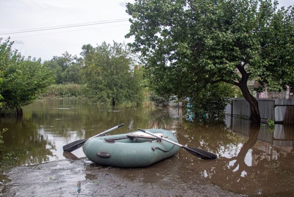 Генштаб: оккупанты активно грабят затопленные населенные пункты на Херсонщине 