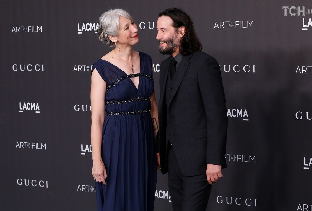 Кіану Рівз таємно планує весілля, - ЗМІ