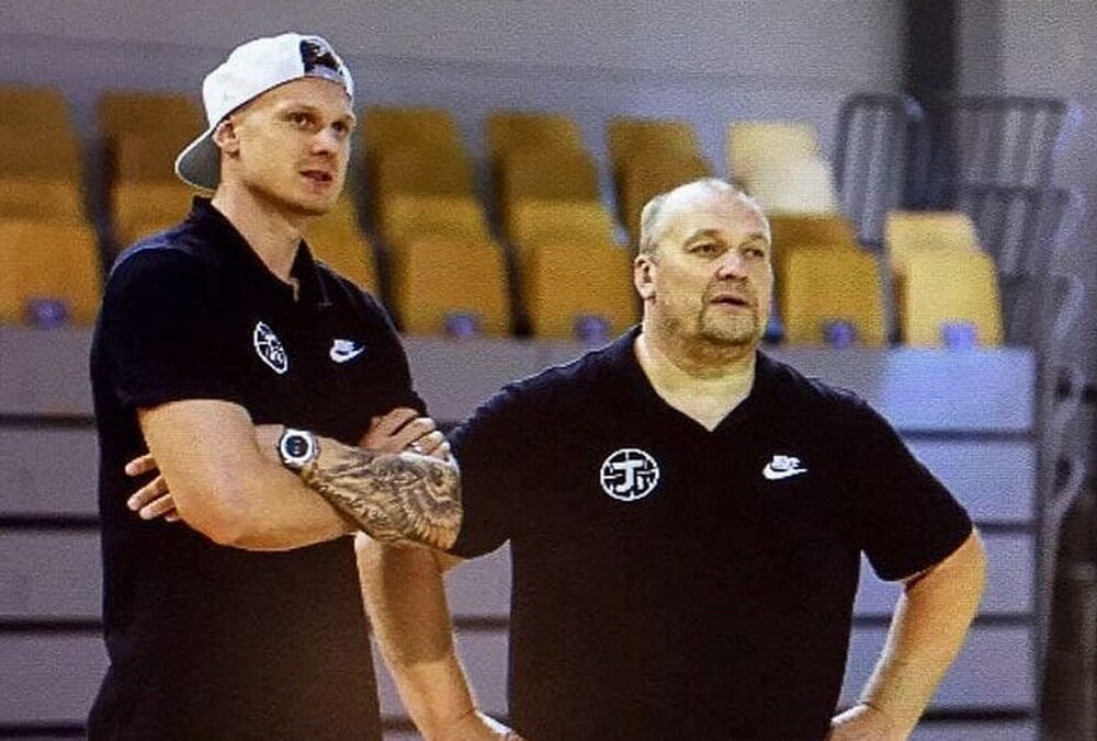 Батько колишнього чоловіка Анни Сєдокової відреагував на смерть сина