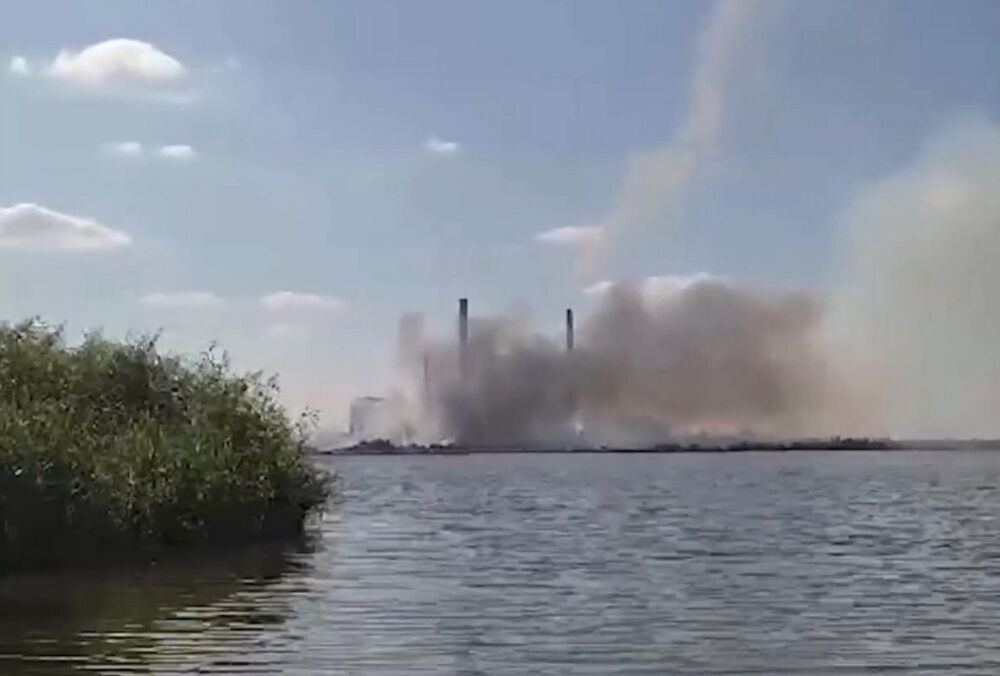 В сети распространяется видео с кадрами пожара у Рязанской ГРЭС: что произошло