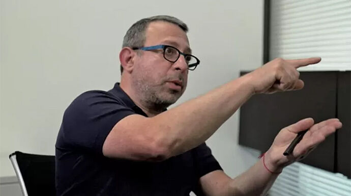 Корбан заявил, что 10 миллионов украинцев имеют двойное гражданство