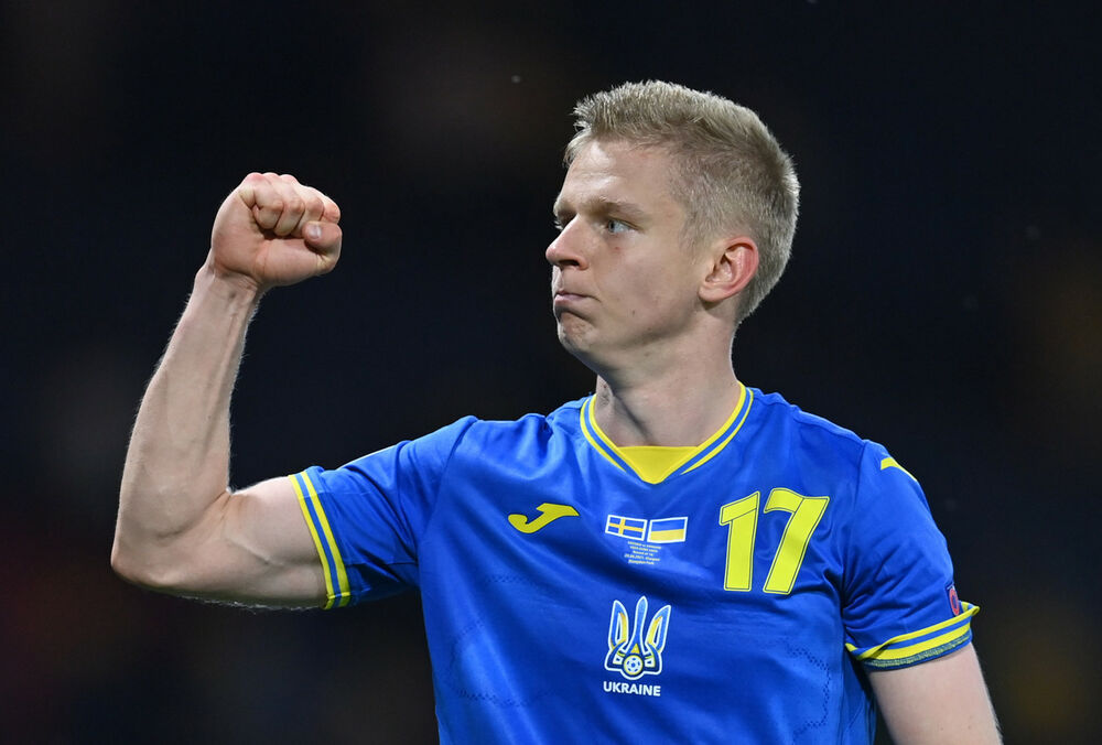 Стало известно, на что потратит призовые с Евро полузащитник сборной Александр Зинченко