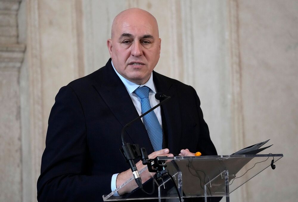 У Міноборони Італії попередили, що військова підтримка України ”не може бути необмеженою”