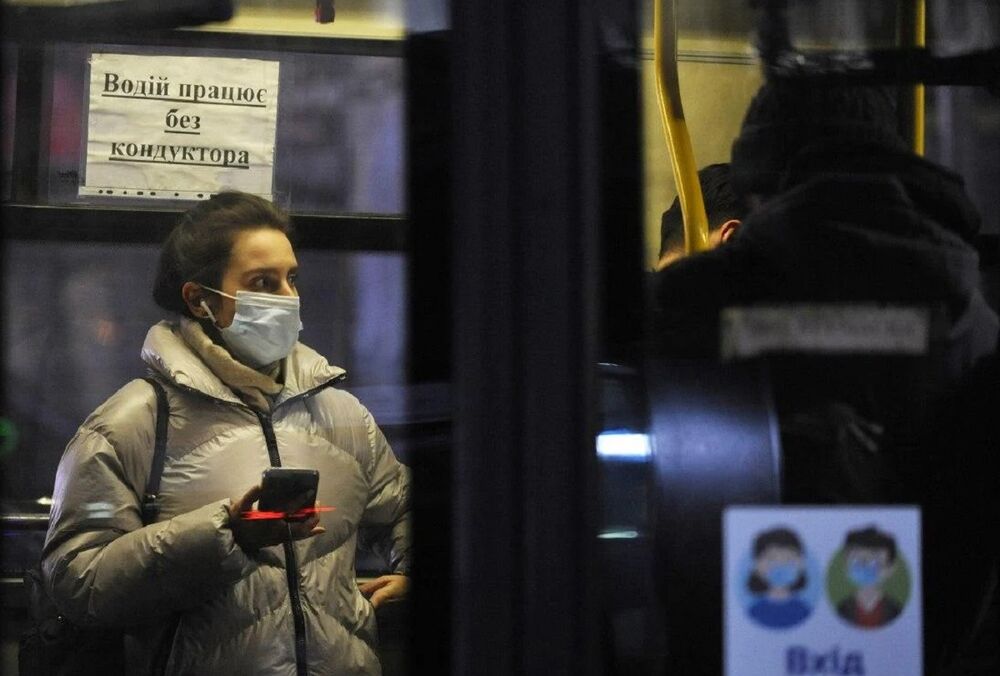 У деяких областях України можливі COVID-обмеження без локдаунів