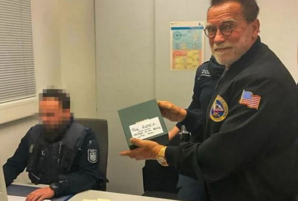 Задержание Шварценеггера из-за часов в аэропорту Мюнхена резко повысило их стоимость Задержание Шварценеггера из-за часов в аэропорту Мюнхена резко повысило их стоимость