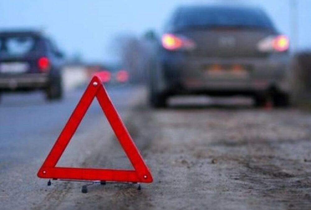 Авария с 16 жертвами в России: КамАЗ протаранил автобус с людьми (фото)