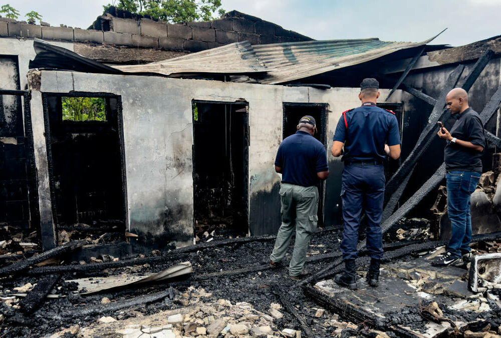 У Гаяні школярка підпалила гуртожиток: багато жертв