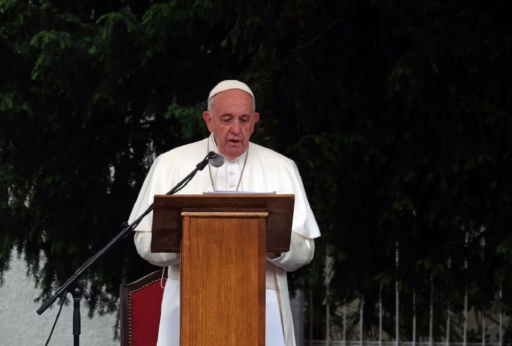У прес-службі Ватикану спробували пояснити нову скандальну заяву Папи Римського про Україну