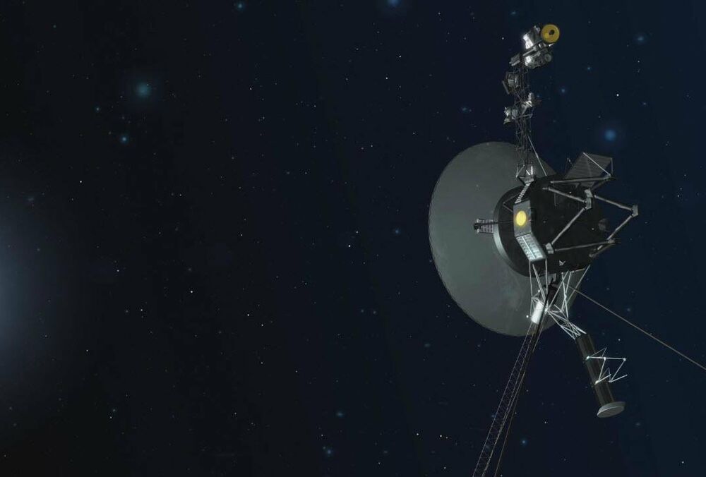Зонд ”Voyager-2” смог подать сигнал NASA - связи с ним не было с июля