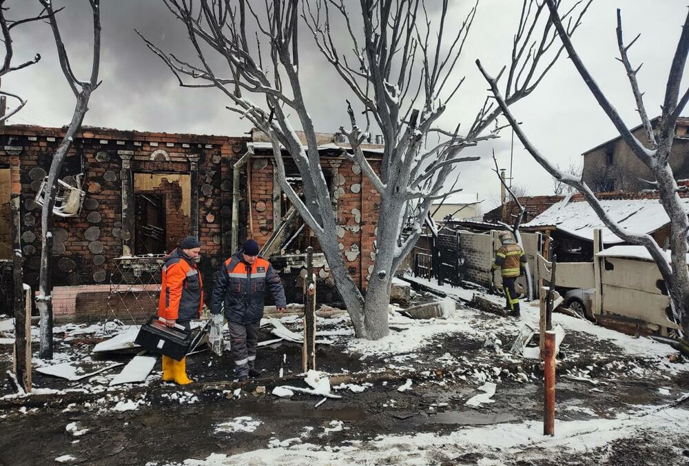 Жінка притискала дітей до себе: у поліції озвучили подробиці загибелі родини у Харкові