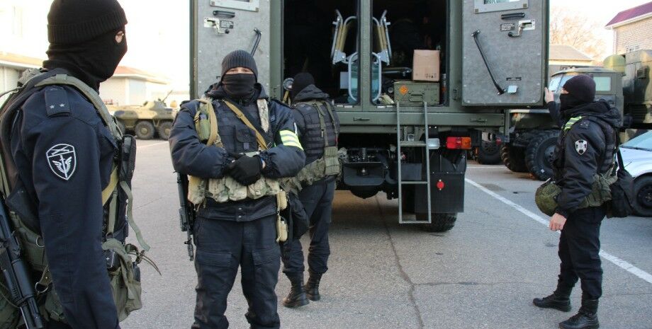 С солдатской кашей и ”Бессмертным полком”: в Херсоне готовятся помпезно отмечать 9 мая