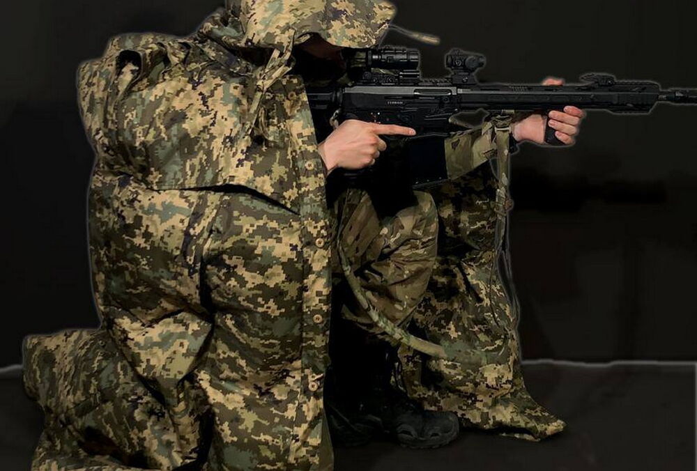 Украинцы создали плащ-невидимку для ВСУ