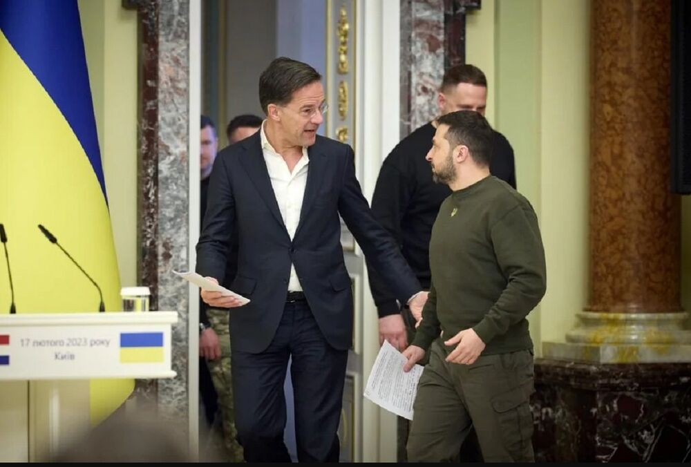 Нидерланды поддерживают поставки самолетов в Украину  Нидерланды поддерживают поставки самолетов в Украину