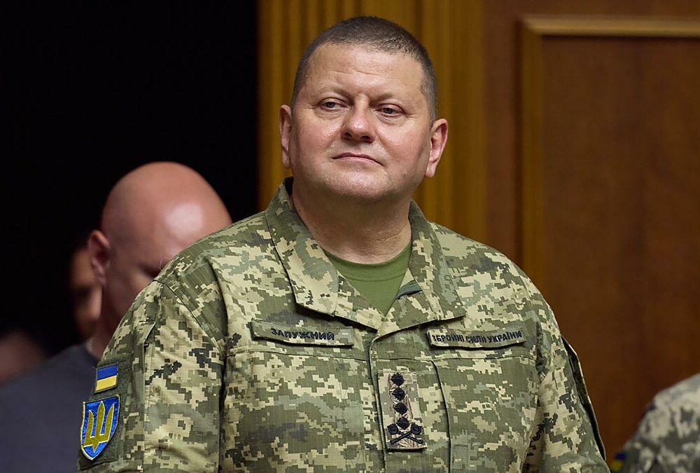 Залужный получил $1 млн в наследство и пожертвовал его ВСУ Залужный получил $1 млн в наследство и пожертвовал его ВСУ