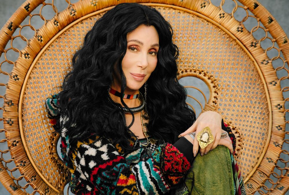 Культову співачку Шер звинуватили у викраденні сина