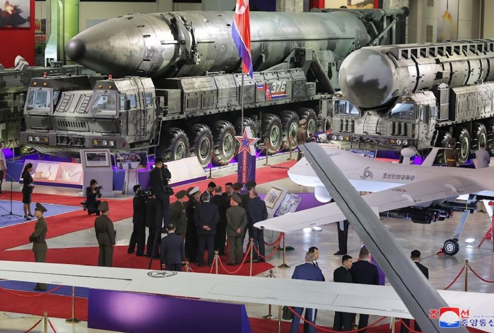 Після візиту Шойгу Кім Чен Ин віддав наказ про збільшення виробництва зброї