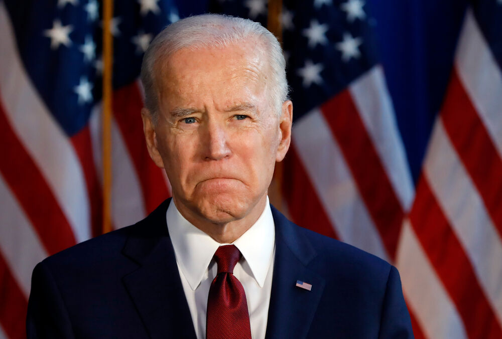 Джо Байден предложил выплатить большинству американцев по 1400 долларов из-за пандемии