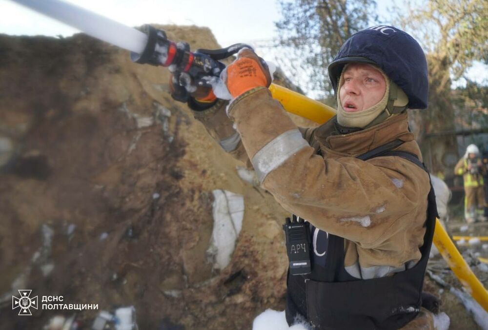 Россия запустила по Украине 55 ракет - ПВО сбила 39: фото последствий