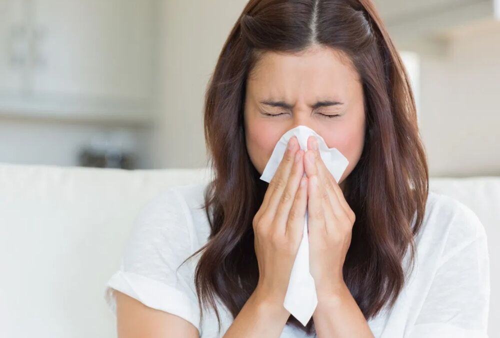 В Минздраве объяснили, кто может повторно подхватить коронавирус