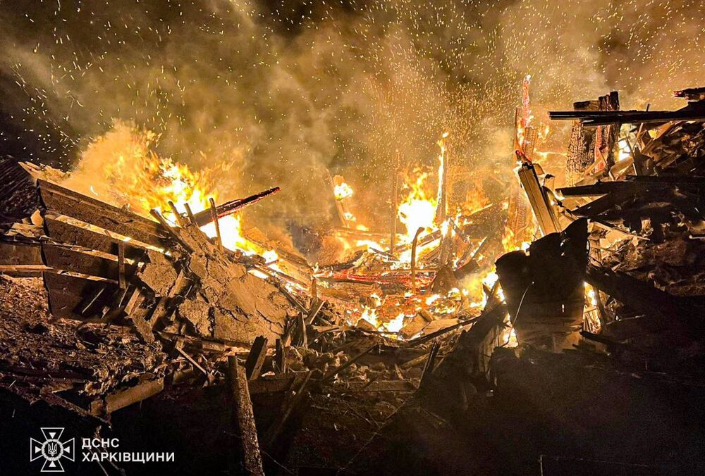 Россияне атаковали Харьковскую область: сгорел жилой дом