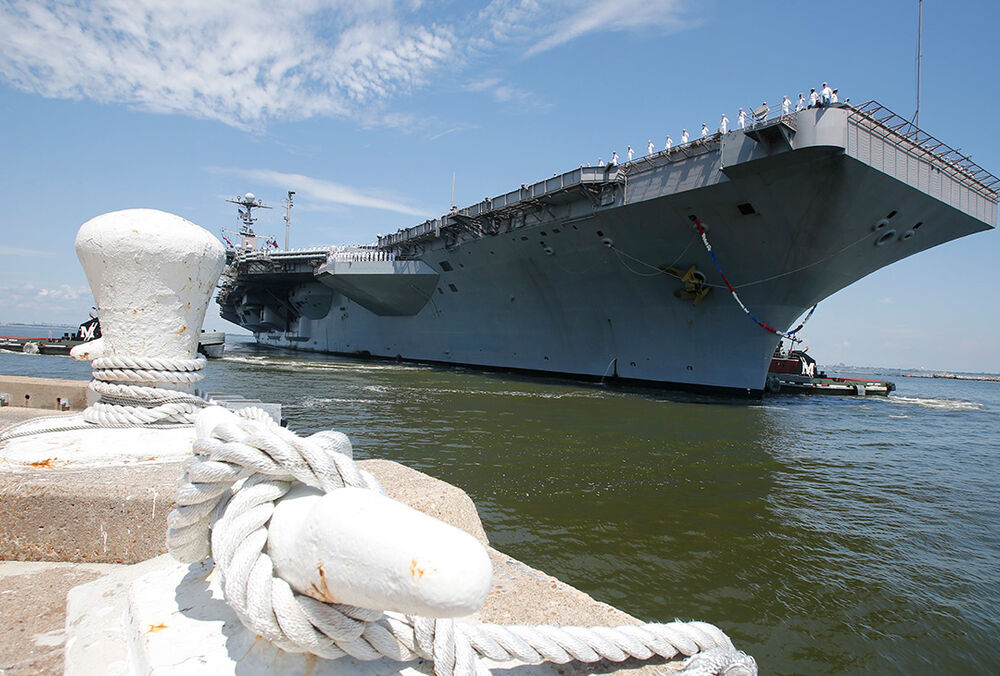 США вирішили залишити свій есмінець у Середземному морі