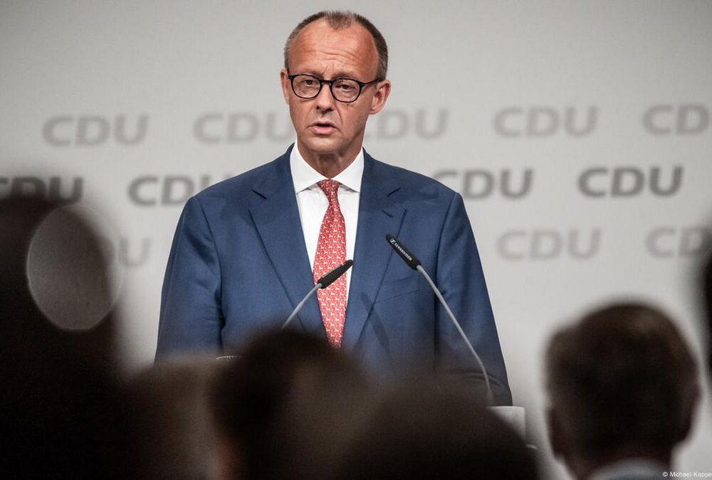 Мерц не набрав потрібної кількості голосів у Бундестазі, щоб стати новим канцлером Німеччини