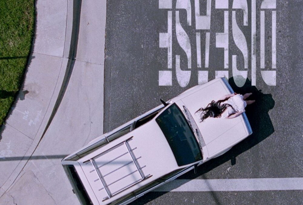 Таню Муиньо стала режиссером нового клипа Леди Гаги: видео