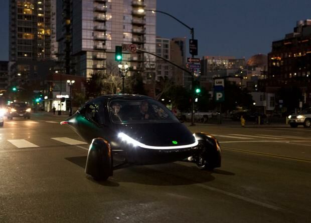 Американцы создали электромобиль на солнечных батареях - ВИДЕО Американцы создали электромобиль на солнечных батареях - ВИДЕО